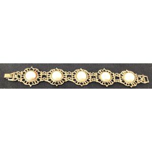 1/2 Faux Pearl Sheres Bracelet